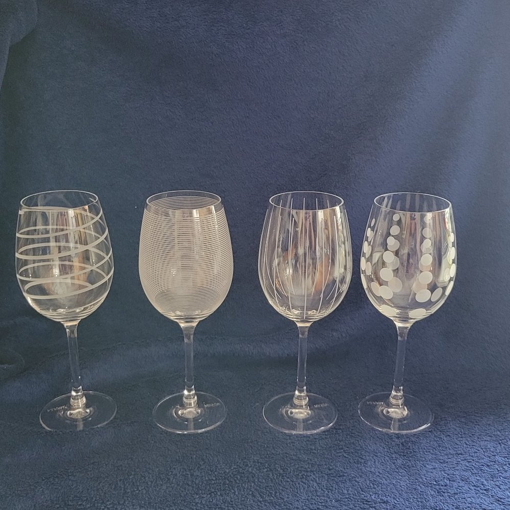 MIKASA "CELEBRATION" WINE GLASSES